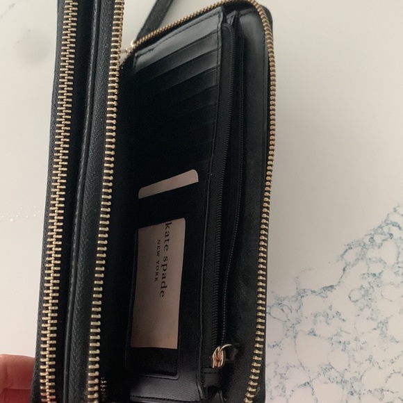 Kate Spade Black Wristlet Wallet - Picture 3 of 5